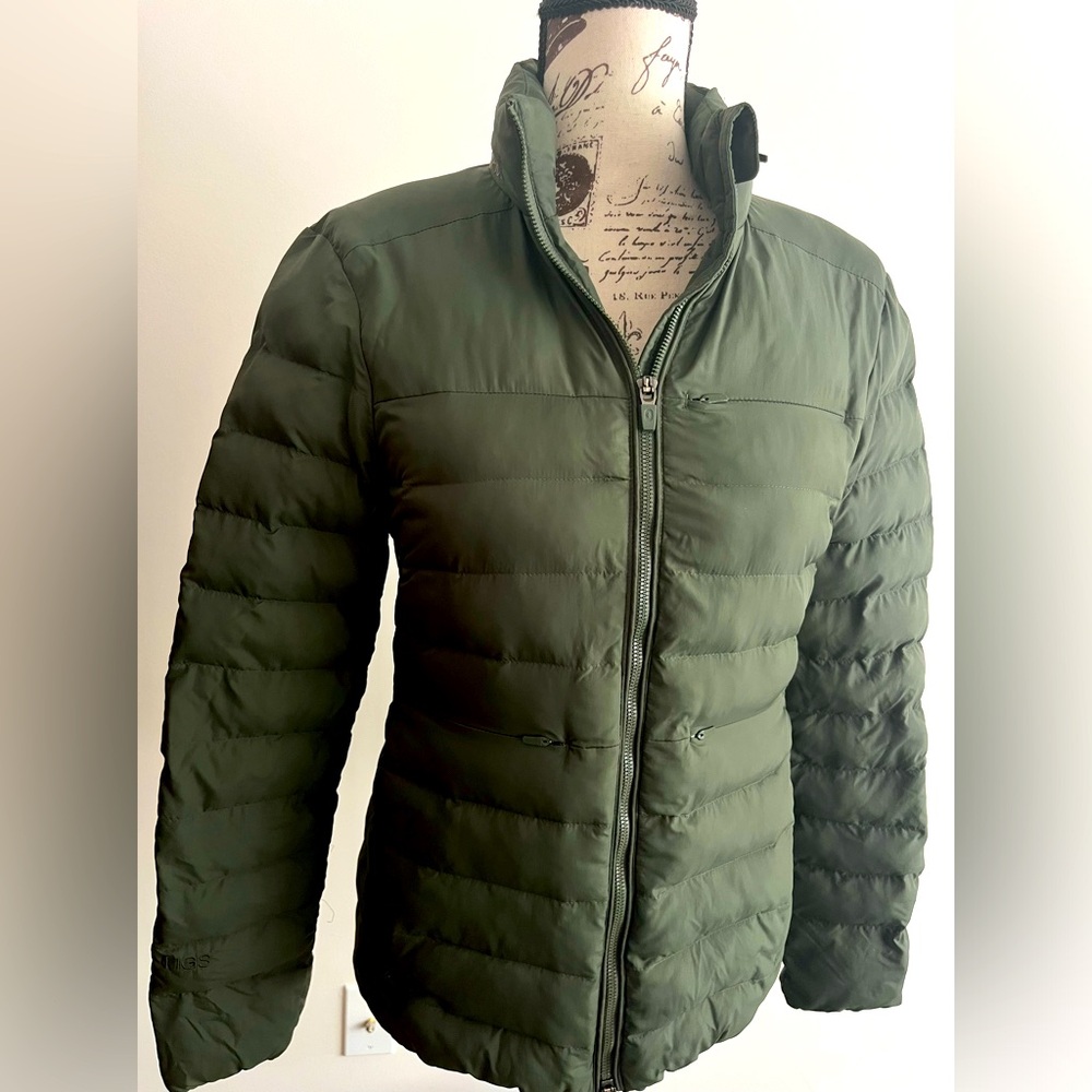 Figs On-Shift Packable Puffer Jacket Moss Green Limited Edition Sz S